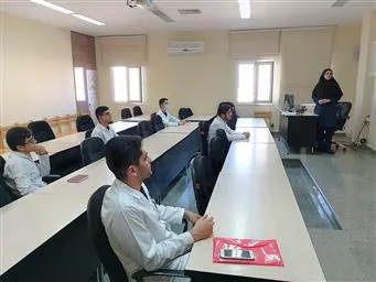 گزارش برگزاری کارگاه آشنایی  با مفاهیم کارآفرینی در حوزه سلامت و دانشگاههای نسل جدید